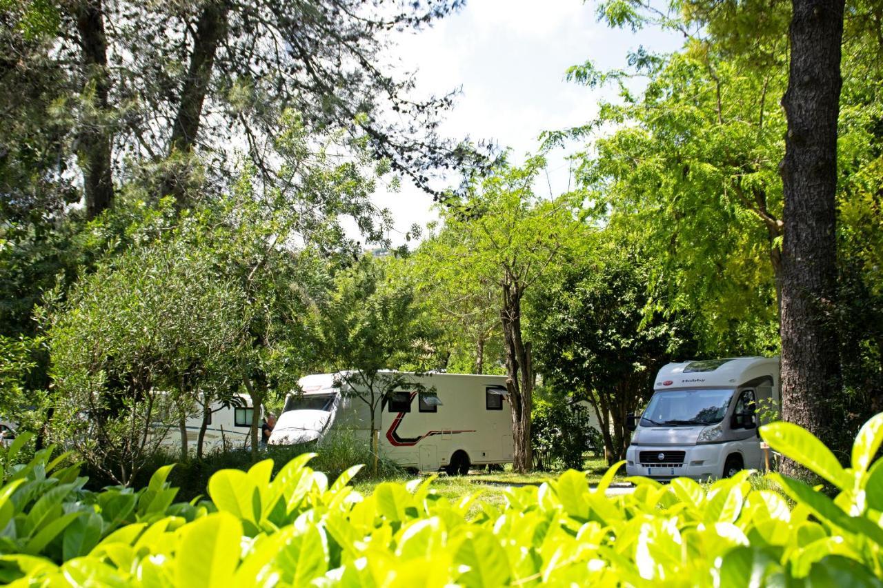 Camping Les Mimosas Hotel Pégomas Zewnętrze zdjęcie
